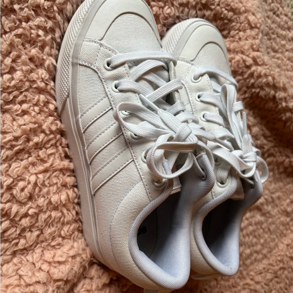 Adidas white Canvas Sneakers